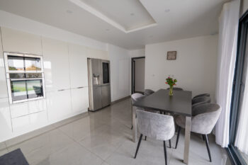 Maison de plain-pied de 143 m2 à Albon (26) avec garage et terrain de 420 m2